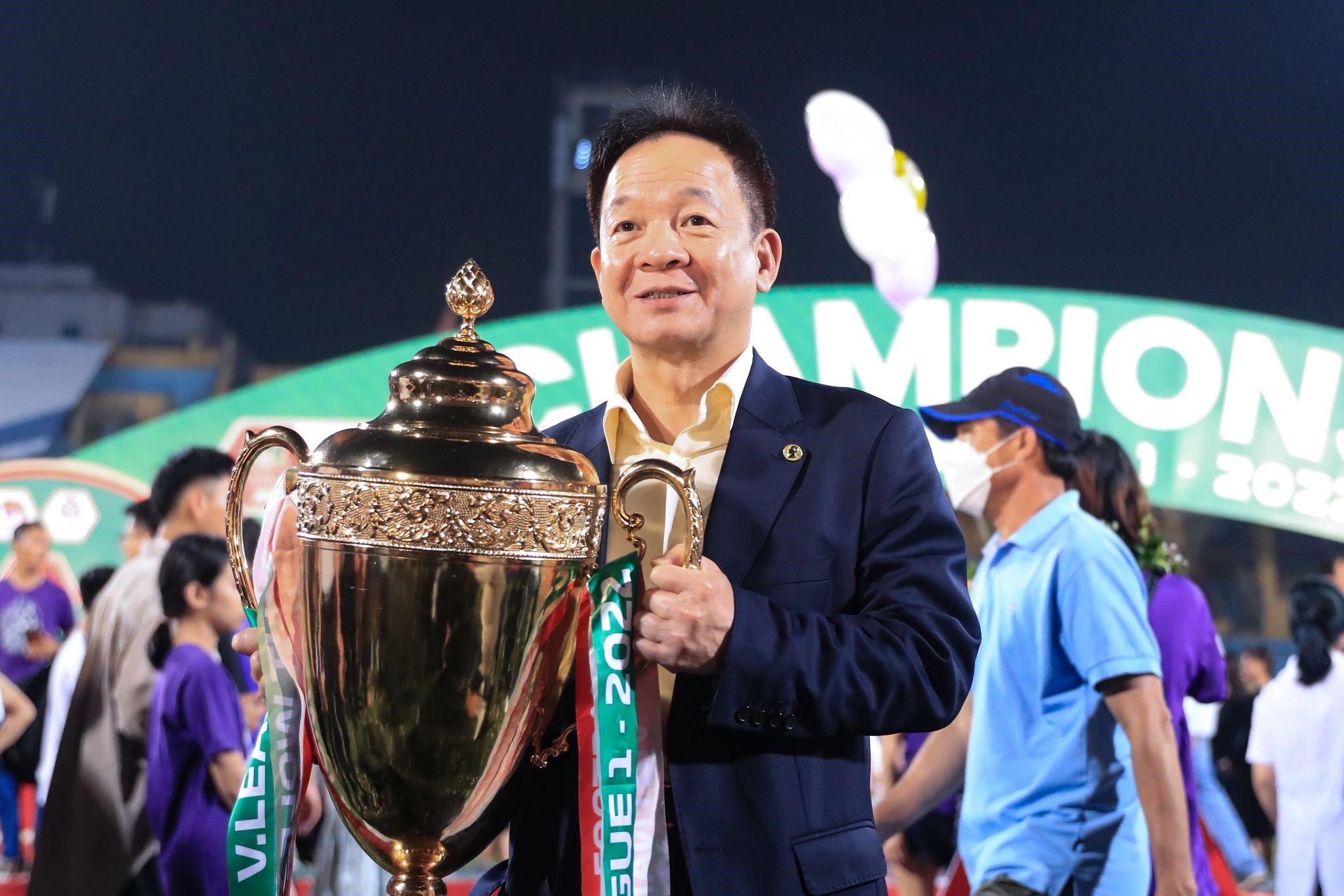 U17 Việt Nam dự World Cup và dấu ấn thầm lặng của bầu Hiển