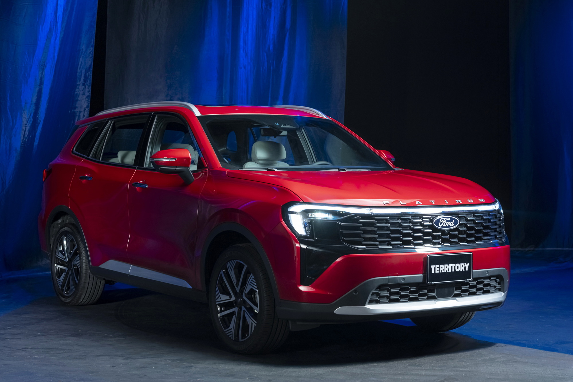 Ford Territory Platinum: Nâng tầm tiện nghi, đi tới trải nghiệm mới