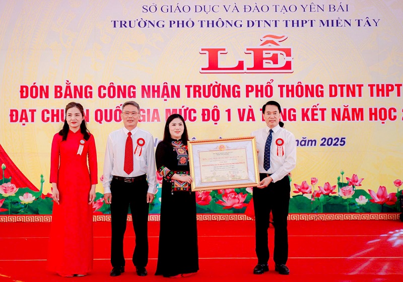 Trường PTDTNT THPT Miền Tây (Yên Bái): Nâng tầm chất lượng giáo dục vùng cao