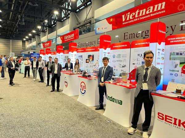 Đoàn doanh nghiệp VASI tham gia Triển lãm FABTECH 2025: Mang chuông đi đánh xứ người
